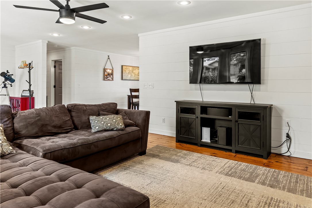 Cottonwood Estate West - Residential