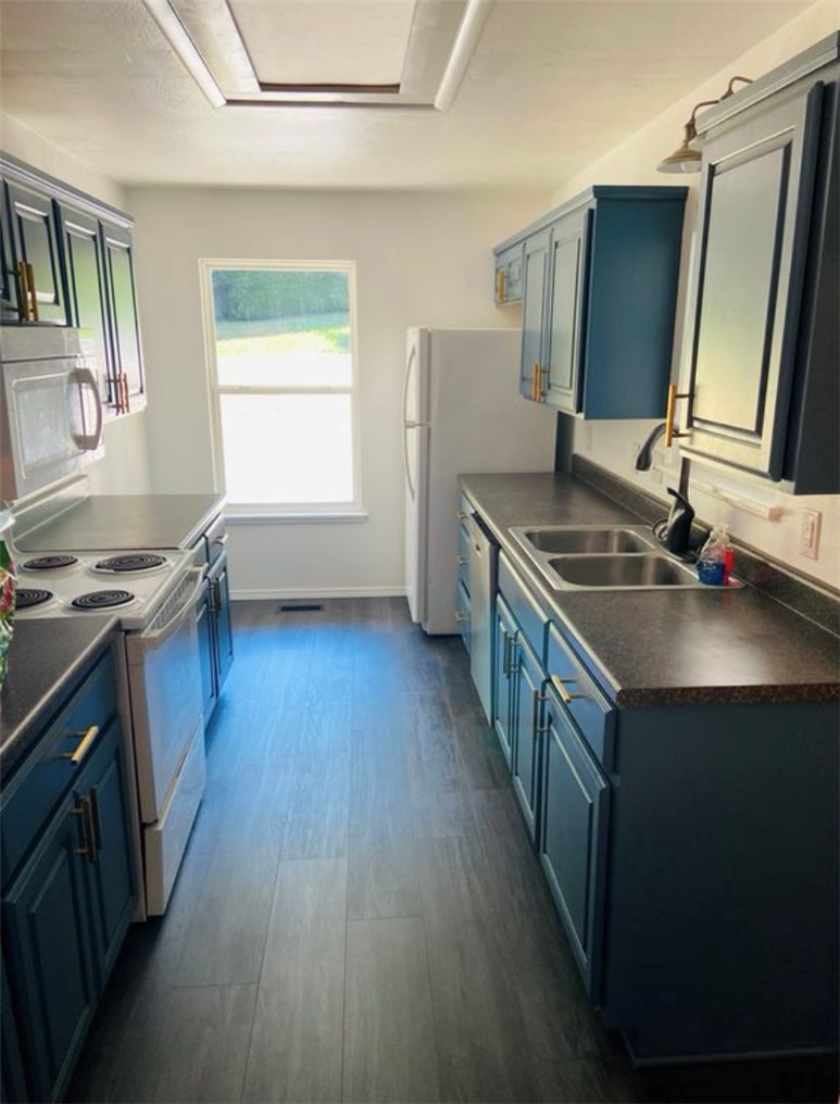 Worcester Sub Bvv - Residential Lease