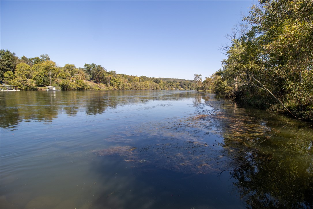 White River Valley - Land