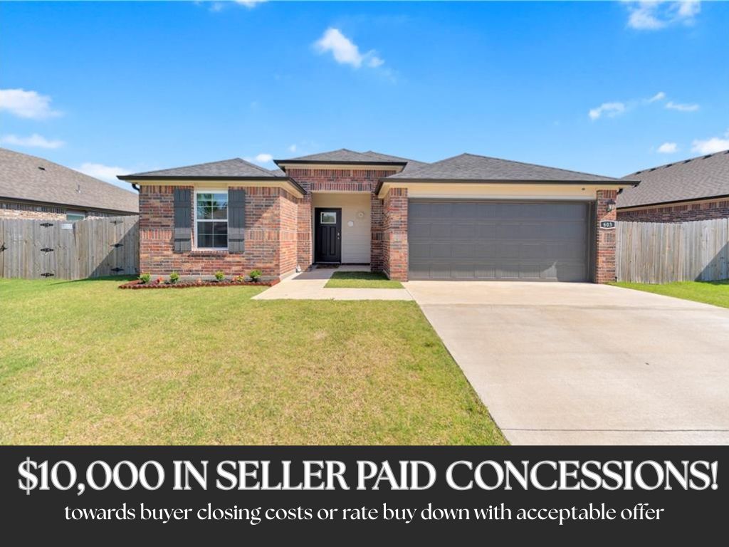SELLER IS OFFERING $10K TOWARDS BUYERS CLOSING COSTS/RATE BUY DOWNS!
Beautifully maintained, one-owner home that feels better than new in one of Siloam Springs’ most convenient locations. Thoughtfully cared for and move-in ready, this home offers the perfect blend of comfort, style, and functionality. Located just minutes from John Brown University, downtown Siloam Springs, local parks, dining, and shopping, you’ll love the convenience of being close to everything while still enjoying the feel of a quiet neighborhood setting.
Inside, you’ll find a bright and inviting layout with spacious living areas and a split floor plan designed for everyday living. The home has been meticulously maintained and offers all the perks of newer construction without the wait. Whether you’re a first-time buyer, investor, or simply looking for a low-maintenance home in a growing community, this property is a must-see.