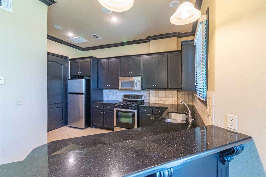 The Peaks - Residential Lease