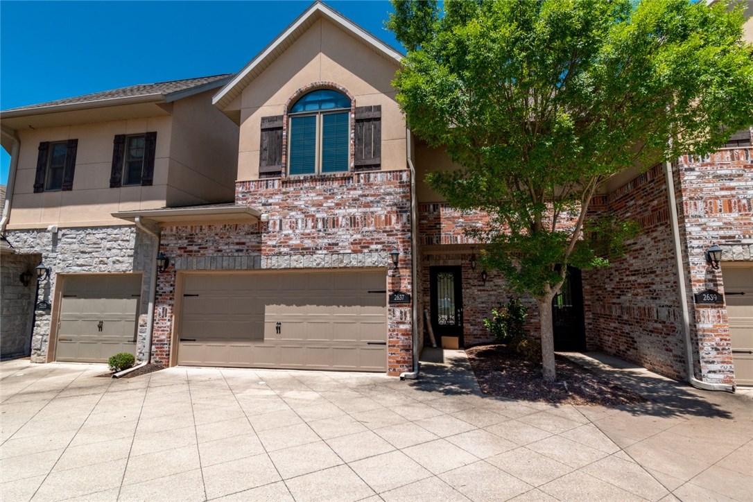 The Peaks - Residential Lease