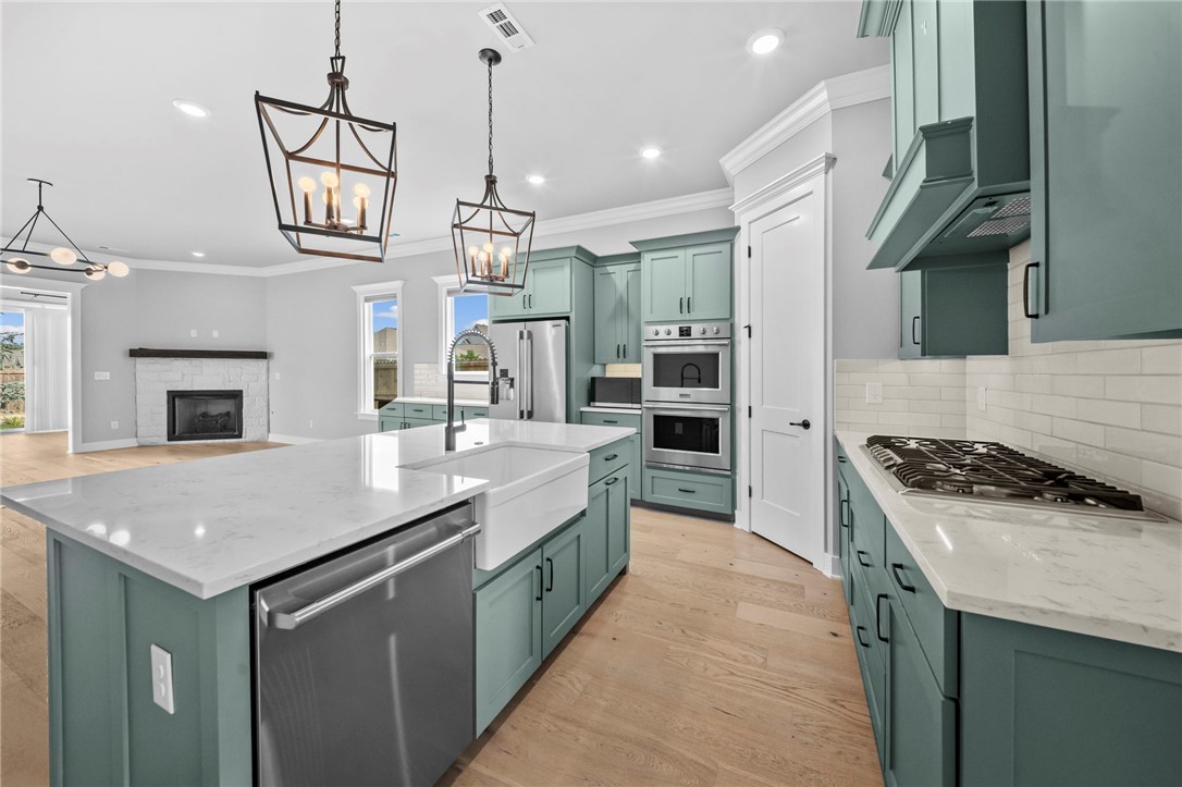 Cobble Creek - Residential