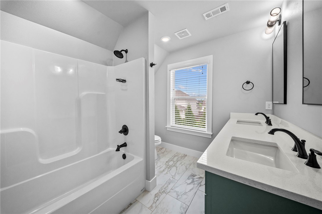 Cobble Creek - Residential