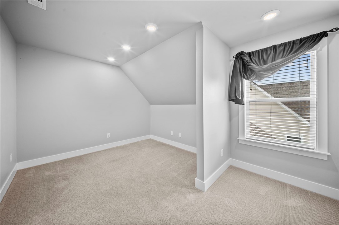 Cobble Creek - Residential
