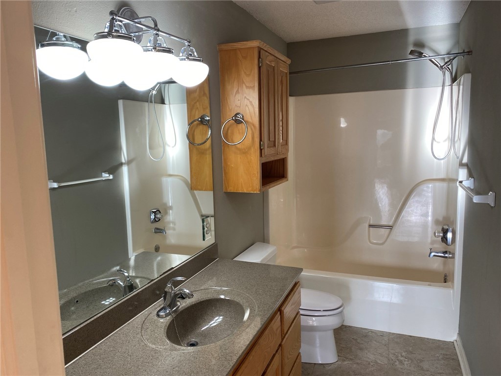 Forest Hills - Residential Lease