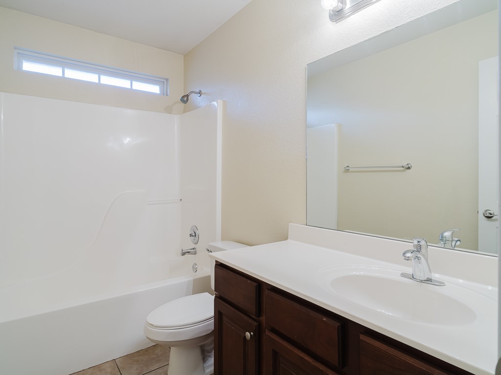 Windwood Sub Ph Iii Bentonville - Residential Lease