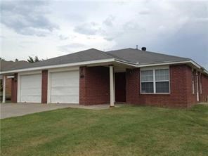 Great Investment property or live in one side and rent the other! Each side features 2 BD/2 BA and an attached 1 car garage. Located close to the UofA