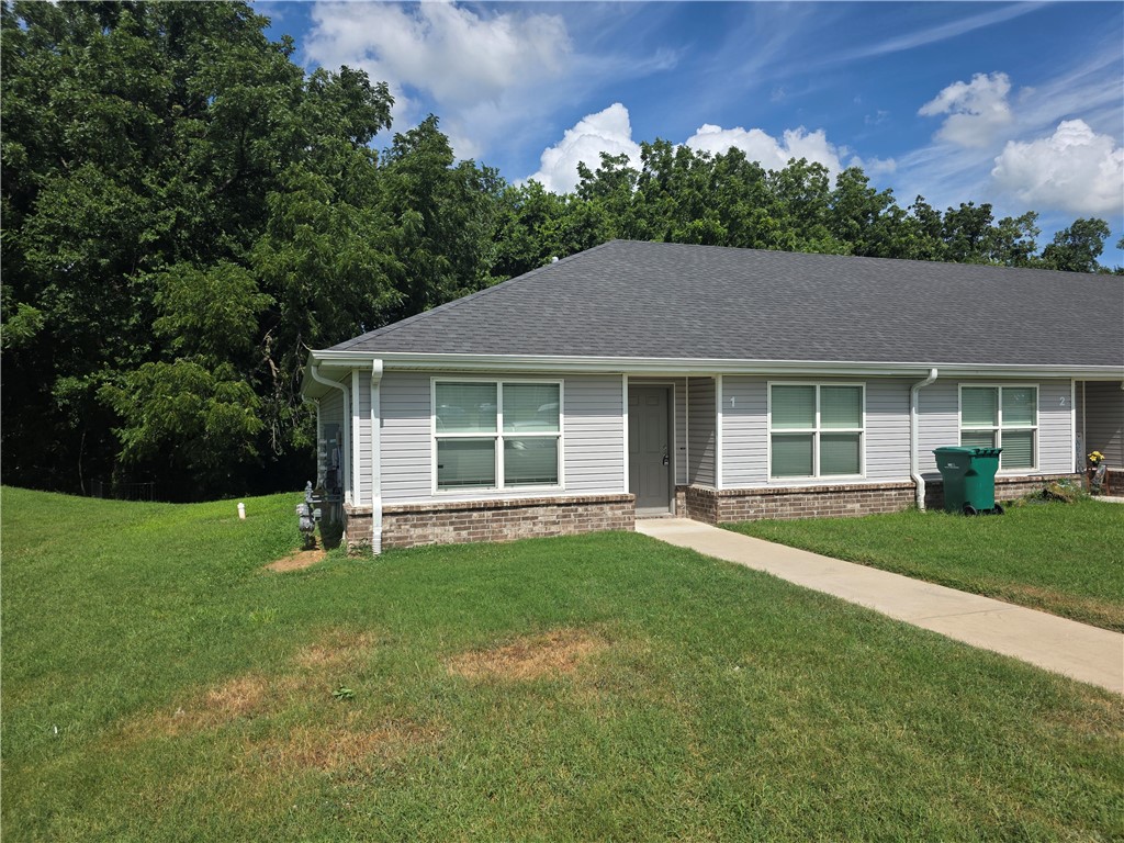 Grant Spgs Sub Decatur - Residential Lease