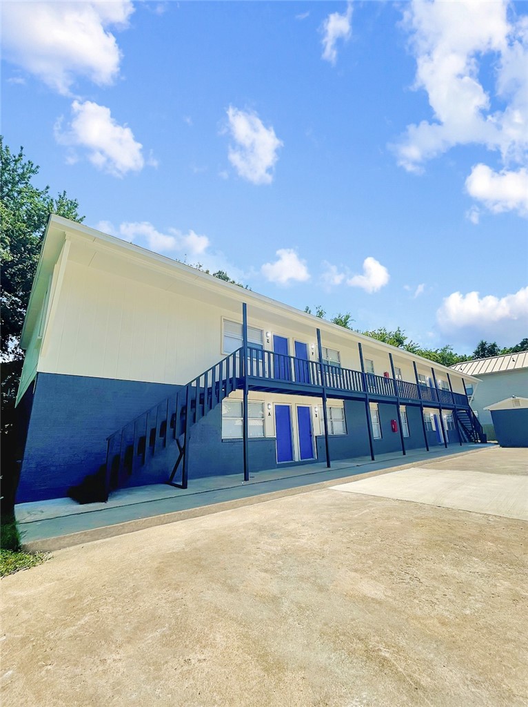 University Acres - Residential Lease