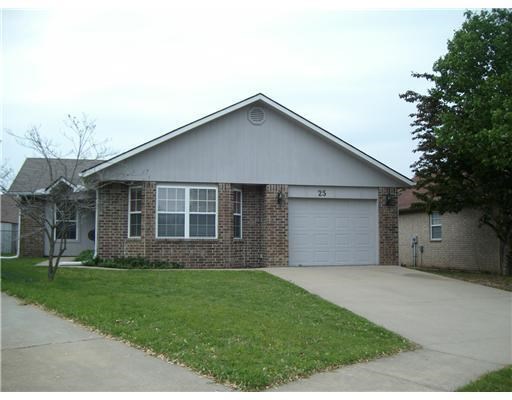 Location! Location! Location!  This charming 3 bedroom 2 bath home is located just off Central Avenue.  Easy access to I-49 and close to the ISD building.  Fresh paint and flooring.  Washer/dryer and refrigerator included.