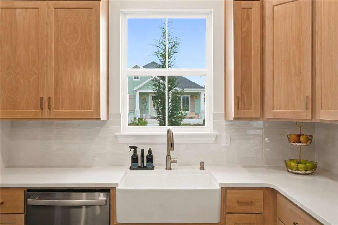 COTTAGES AT THE PARK PH III-SPRINGDALE - Residential