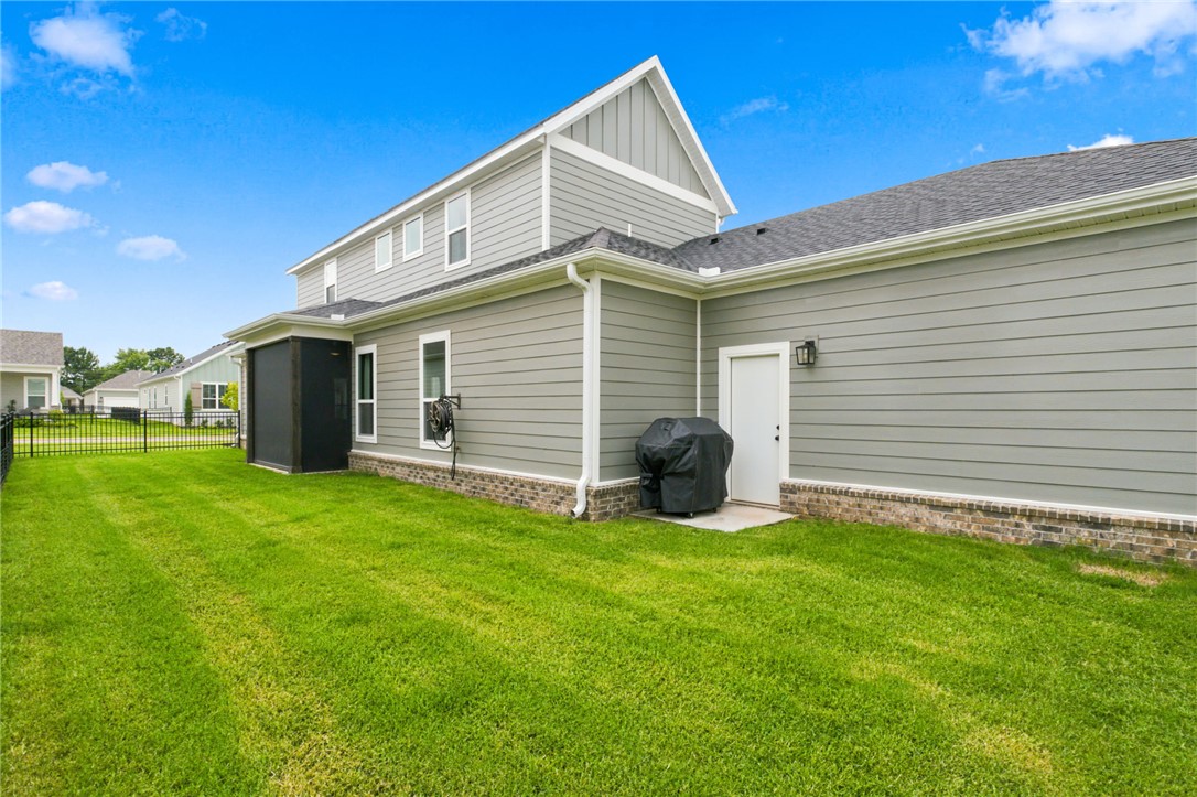 COTTAGES AT THE PARK PH III-SPRINGDALE - Residential