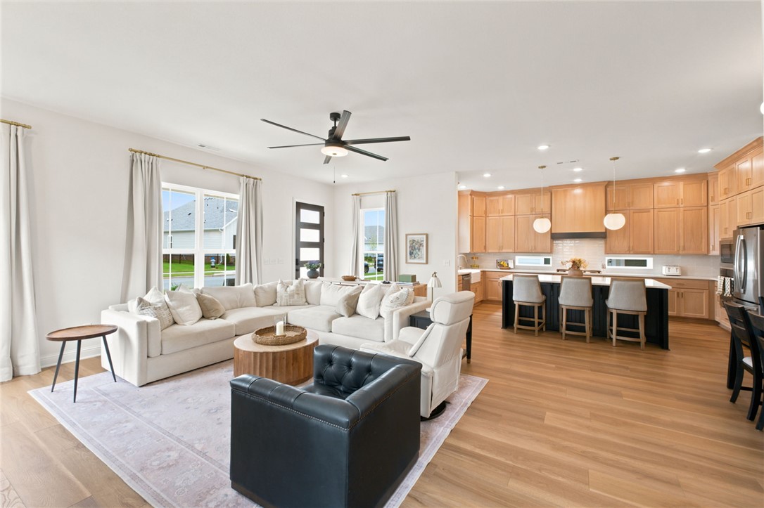 COTTAGES AT THE PARK PH III-SPRINGDALE - Residential