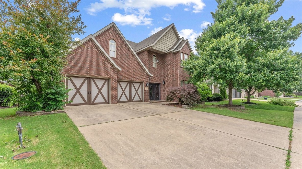 Hearthstone beauty, High ceilings, Crown Moldings, Expansive windows makes for a light & bright home! 4
bedrooms flexible living areas, 2.5 Baths. Gleaming Hardwood floors, Kitchen granite counters, zoned
Bentonville Schools, sprinkler system. Neighborhood pool and playground. Upstairs has independent
hvac & hot water so not dependent on downstairs. Whole house surge protector. Split
floor plan. Fenced backyard. Great location close to Pinnacle Promenade & Hospital.