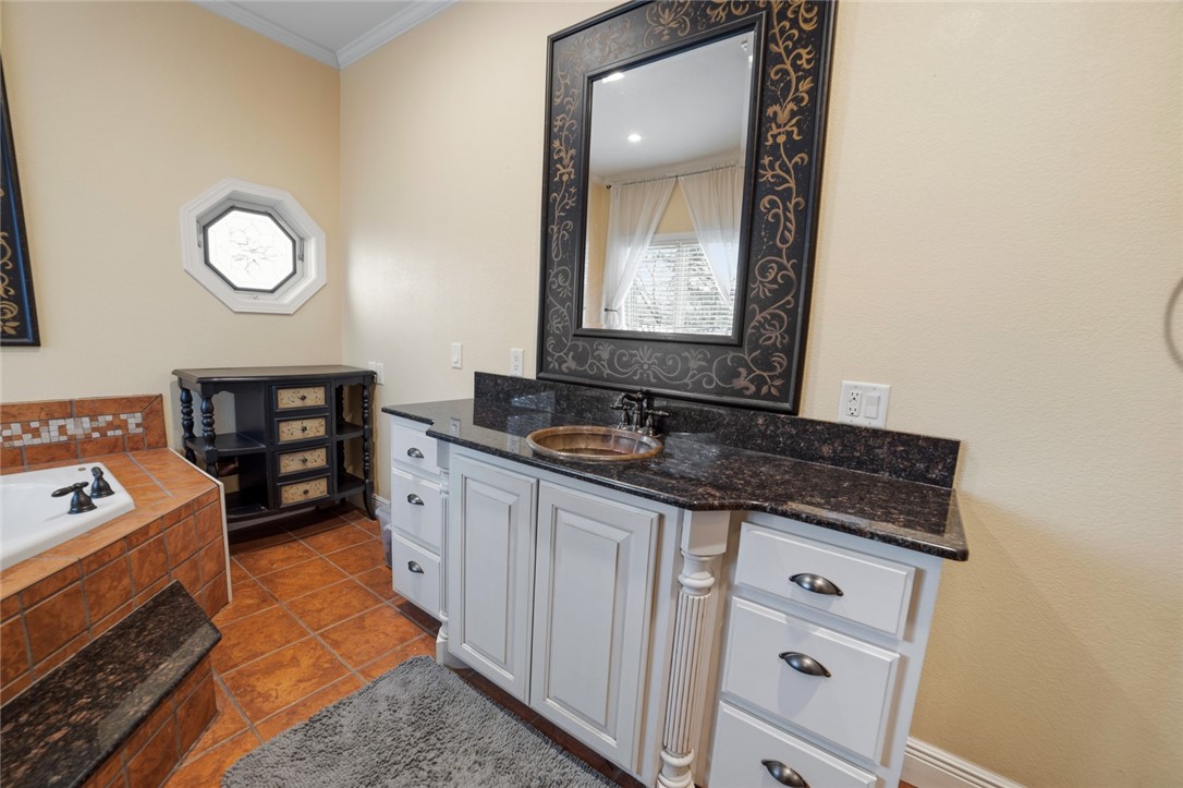Lands End Sub Bvv - Residential
