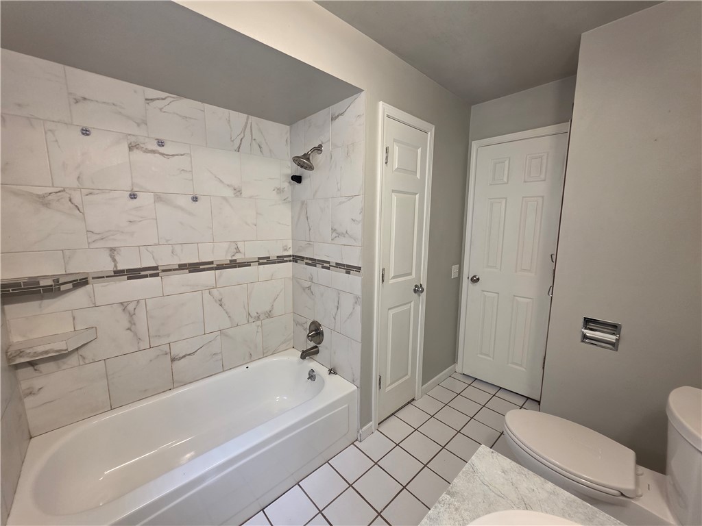 Fairview Heights Add Bentonville - Residential Lease