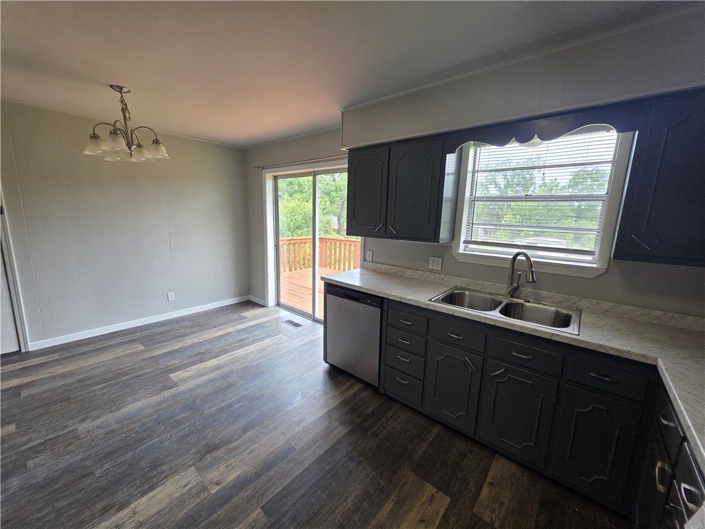 Fairview Heights Add Bentonville - Residential Lease