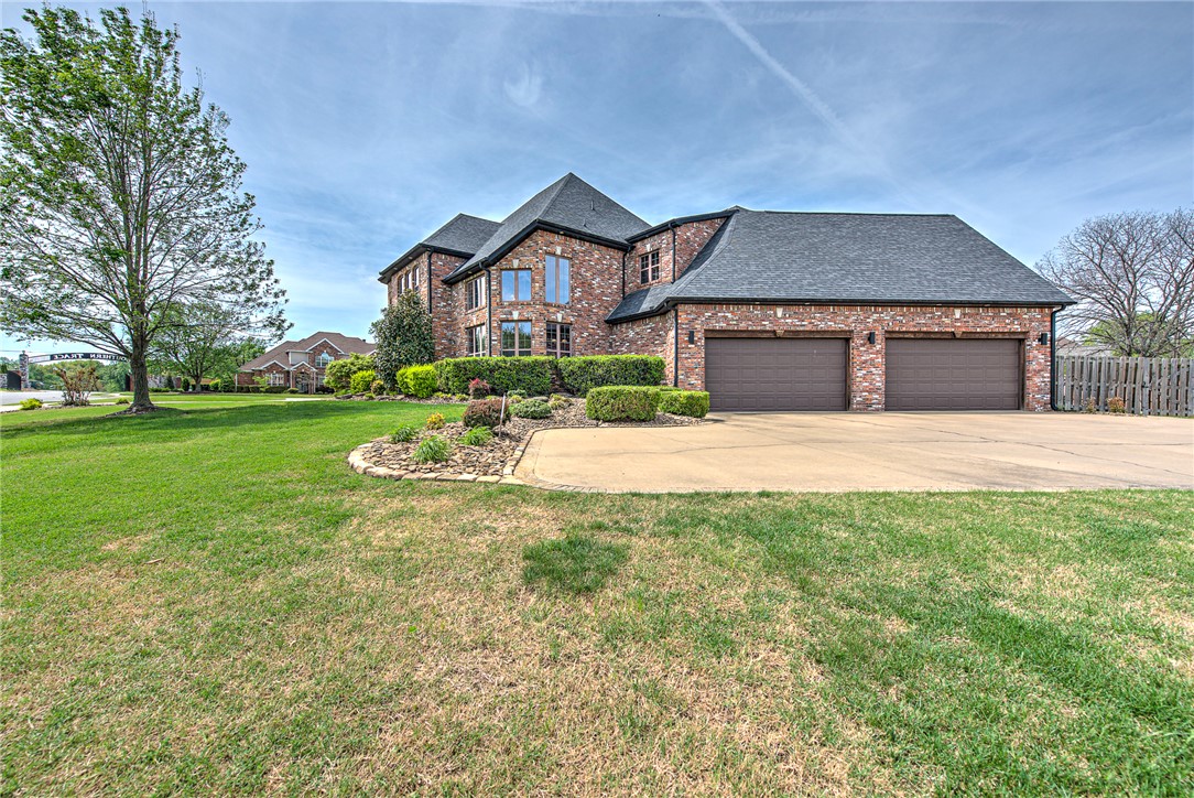 Southern Trace Rogers - Residential
