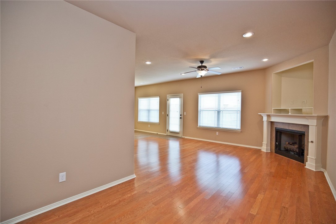 Copper Oaks Centerton - Residential Lease