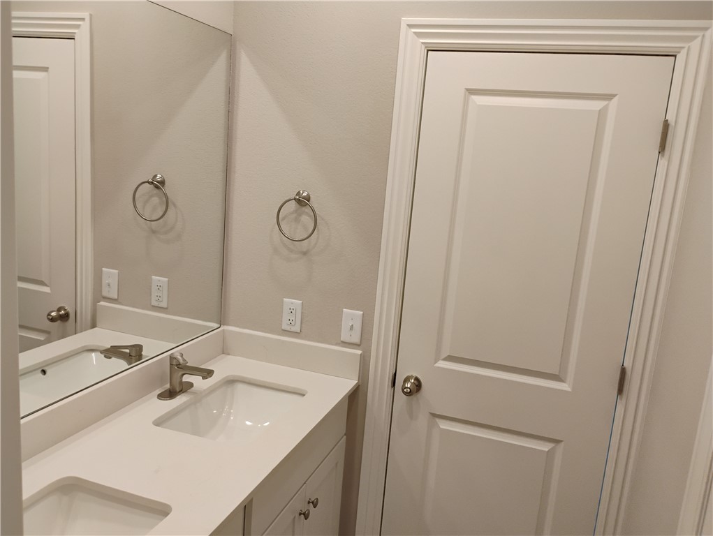 Poigai Estates Ph 1 Bentonville - Residential Lease