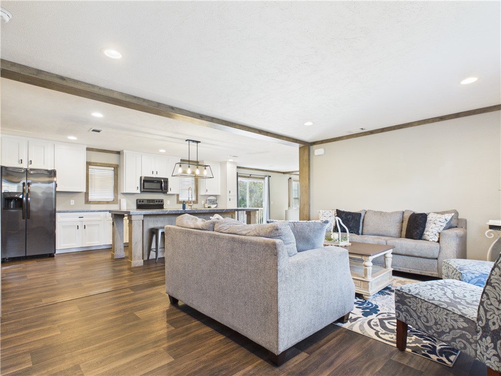 Pine Meadows Sub Div - Residential