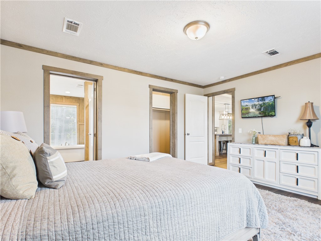 Pine Meadows Sub Div - Residential