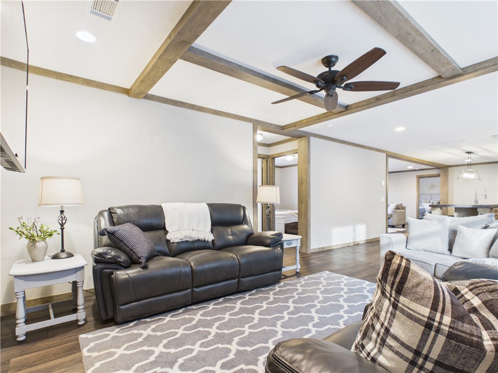 Pine Meadows Sub Div - Residential