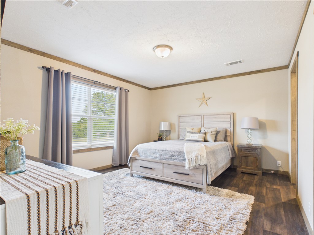 Pine Meadows Sub Div - Residential