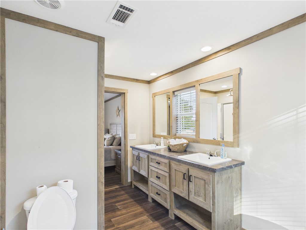 Pine Meadows Sub Div - Residential
