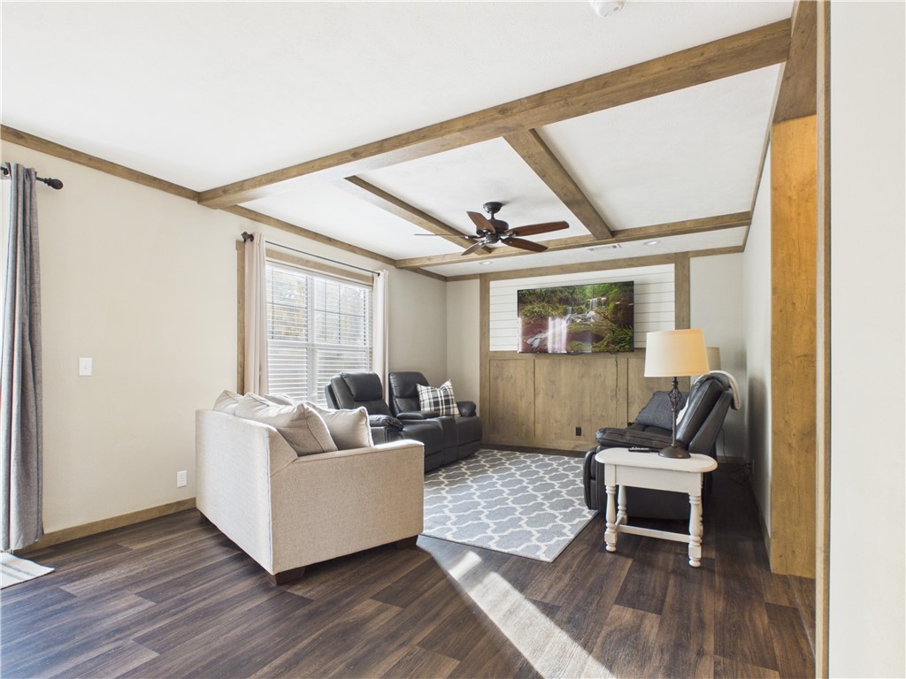 Pine Meadows Sub Div - Residential