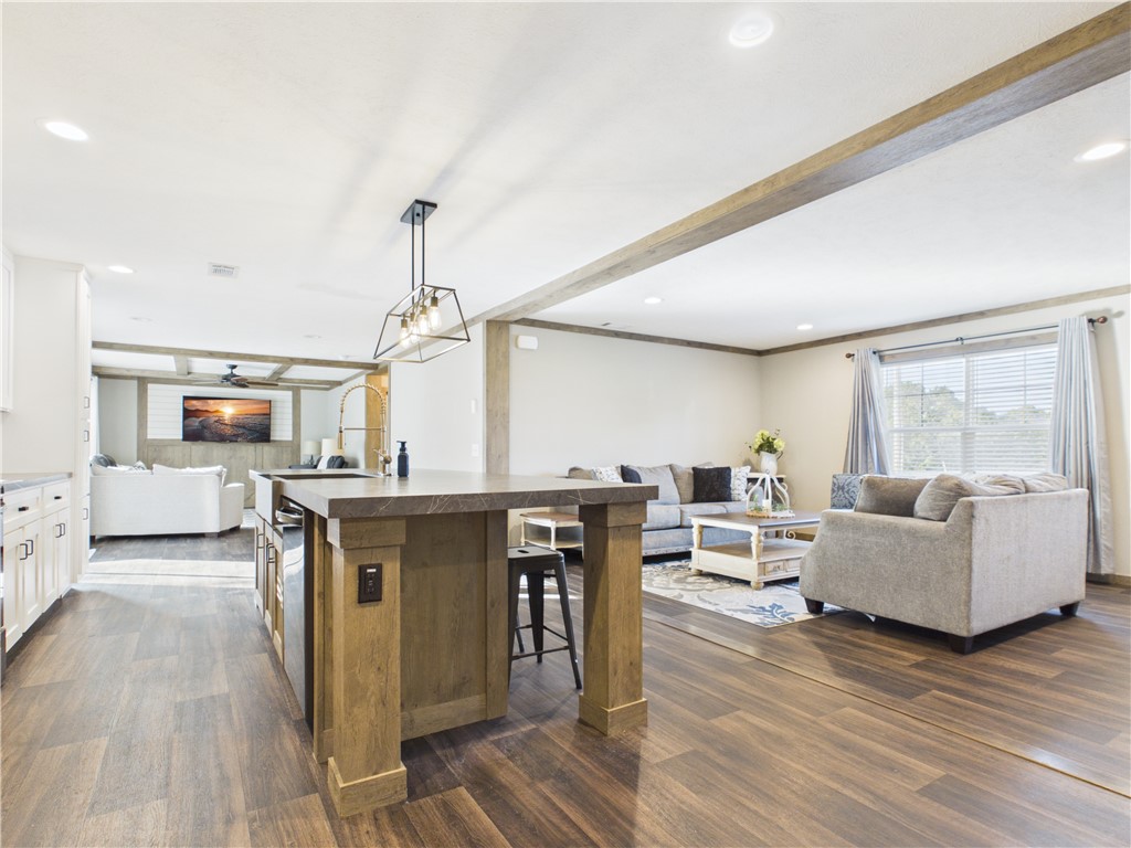 Pine Meadows Sub Div - Residential