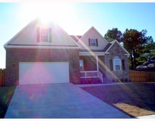 4 bedrooms 2.5 bath - granite counter tops. Additional $25 / month for 6 month lease term.
