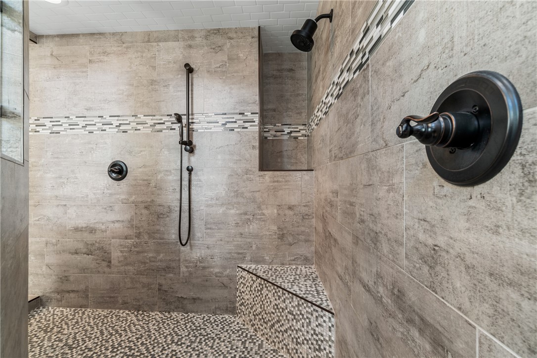 Nevaeh Estates Cave Spgs - Residential