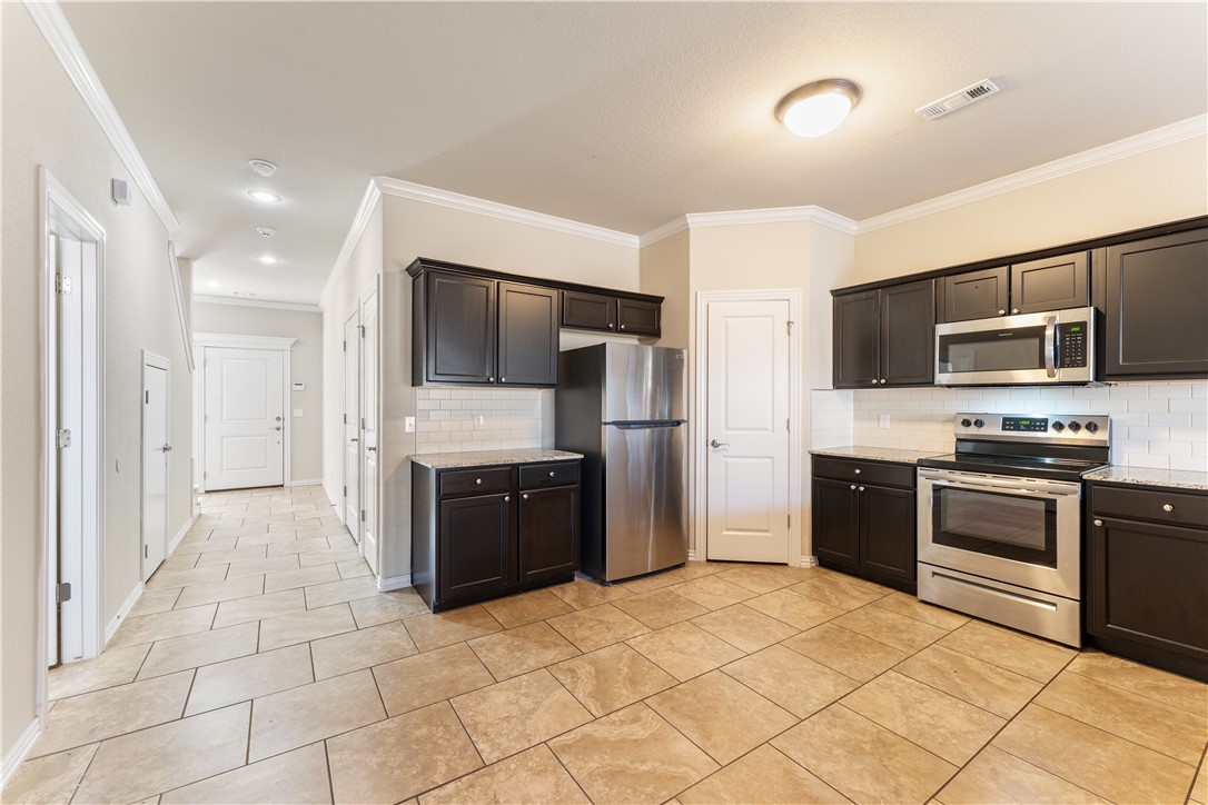Shadowbrooke At The Peaks ll Hpr Rogers - Residential