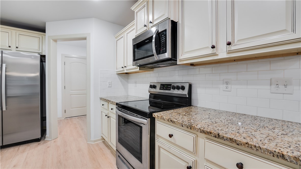 Walnut Creek Sub Gravette - Residential