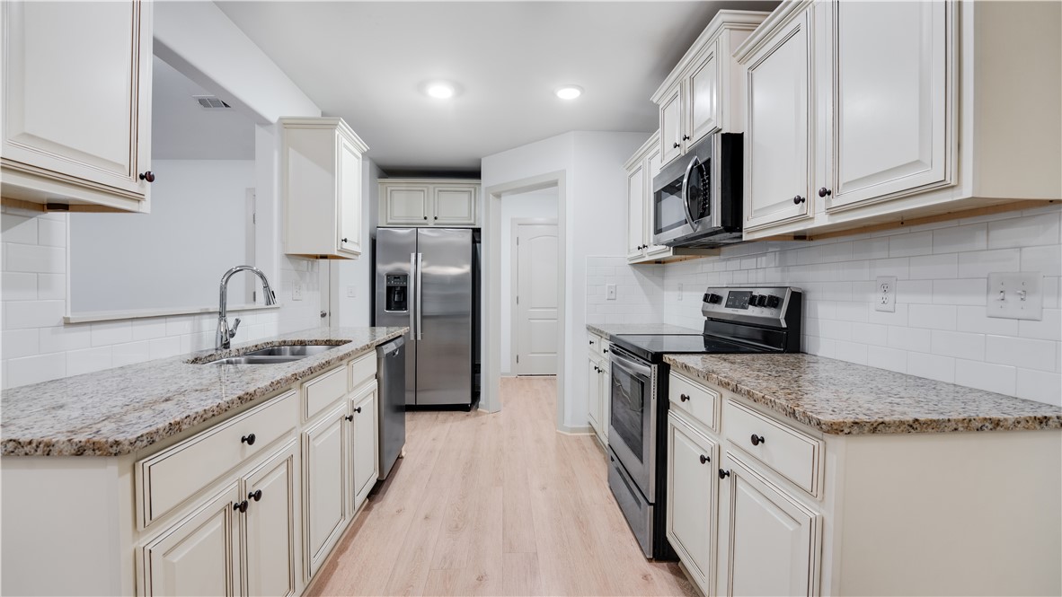 Walnut Creek Sub Gravette - Residential