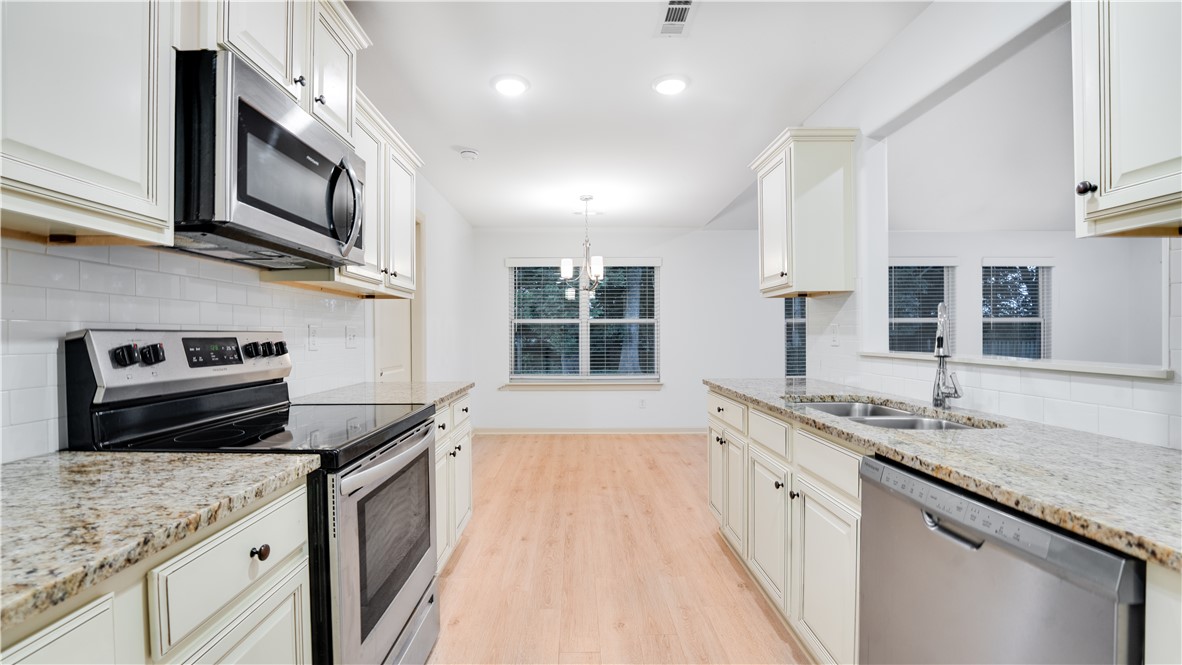 Walnut Creek Sub Gravette - Residential