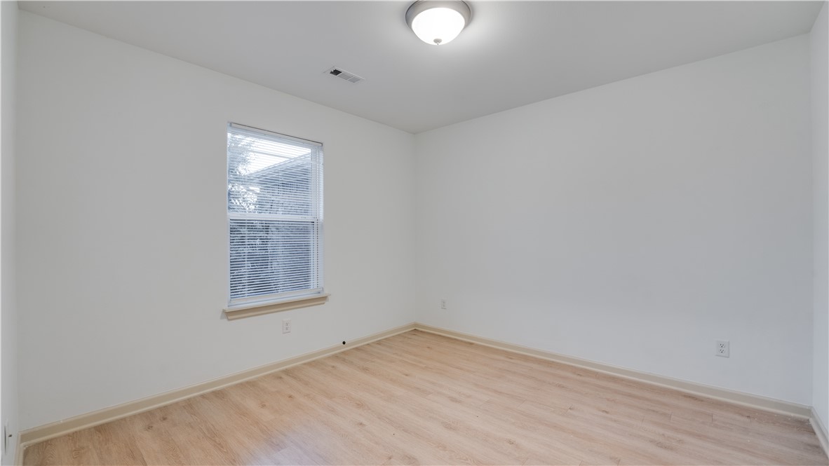 Walnut Creek Sub Gravette - Residential