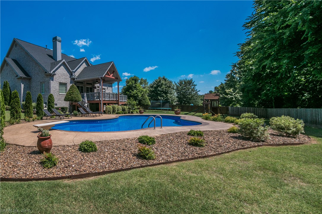 St Valery Downs - Residential