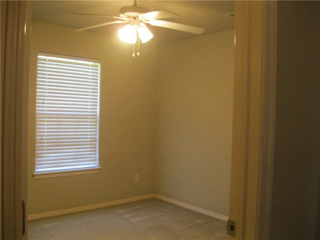 Standing Oaks - Residential Lease