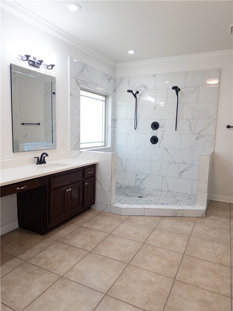J C Spencers Sub Siloam Spgs - Residential