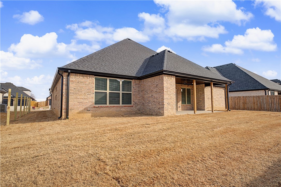 MAPLE ESTATES PH III-CENTERTON - Residential