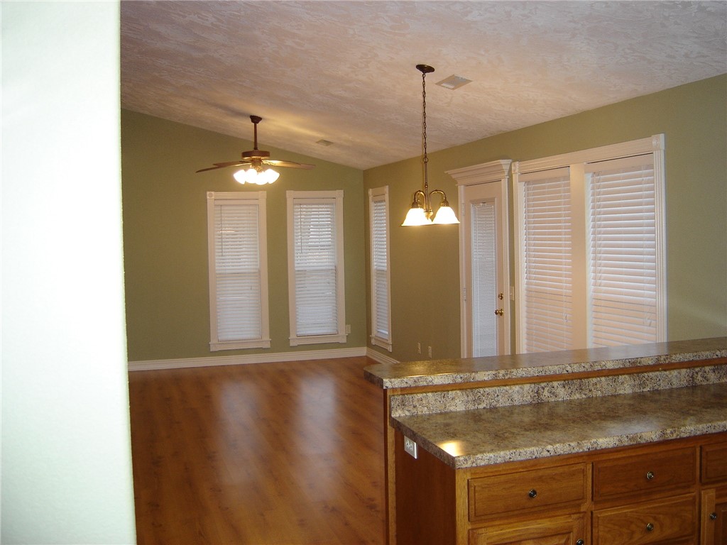 Beauchamps Add Siloam Spgs - Residential Lease
