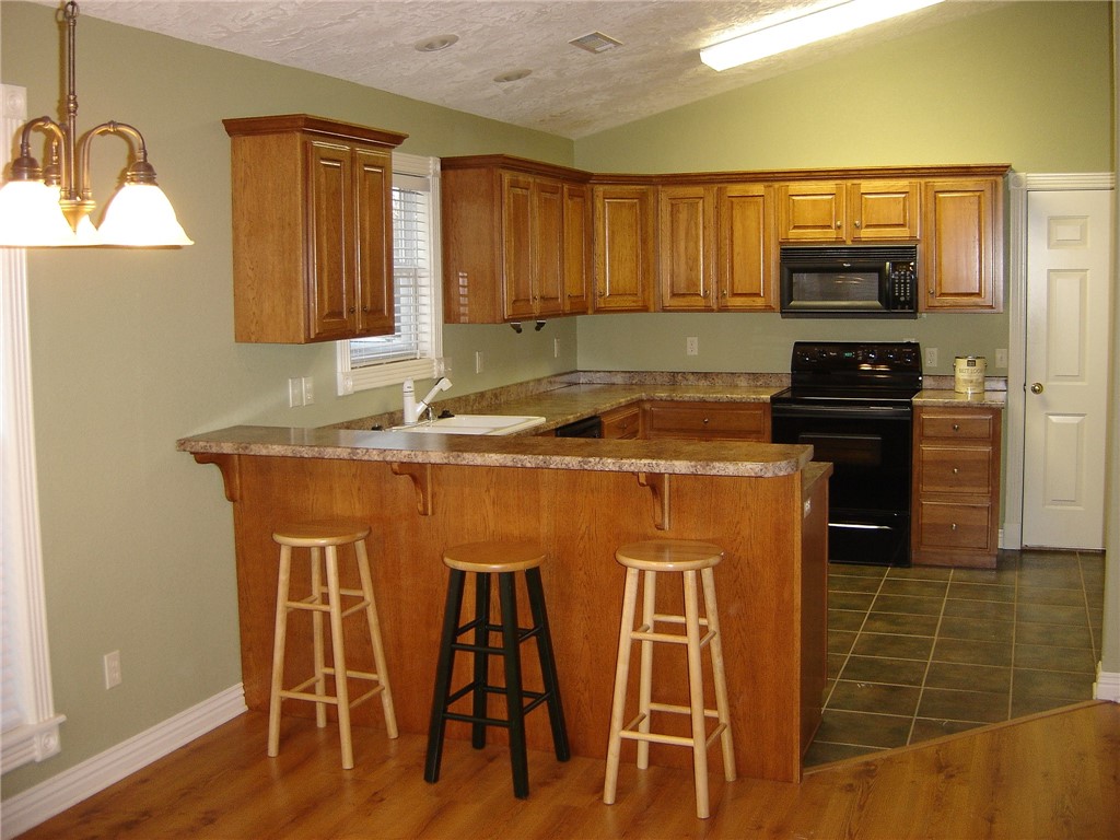 Beauchamps Add Siloam Spgs - Residential Lease