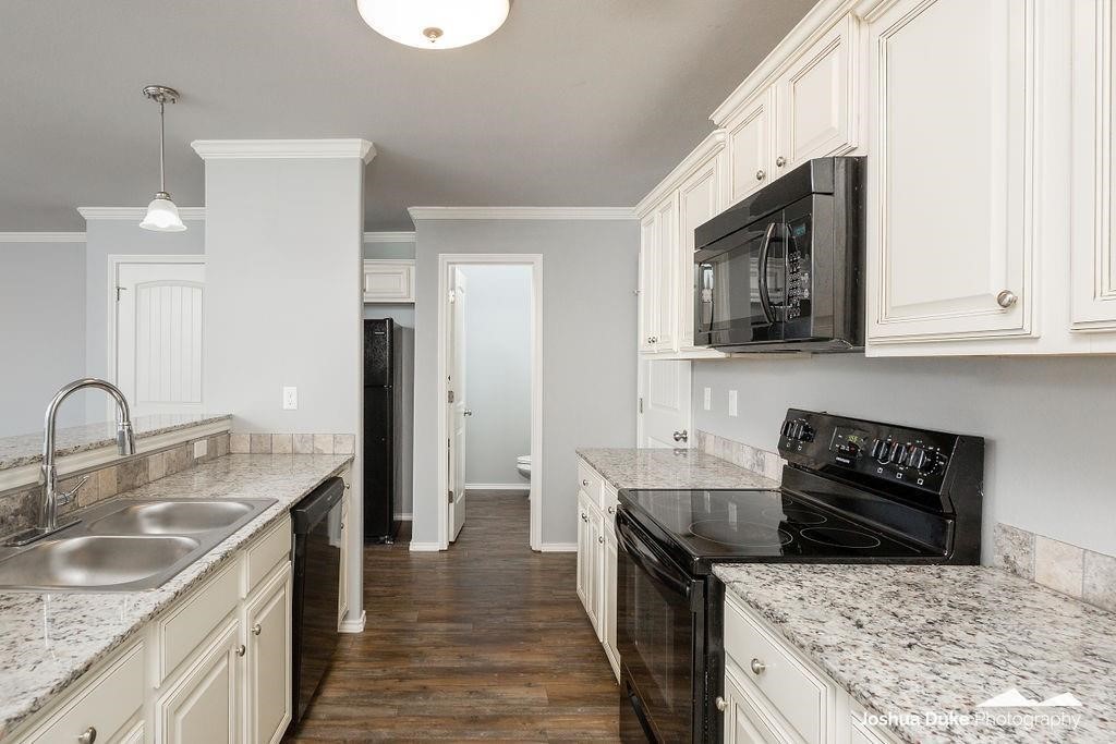 Rupple Mdws - Residential Lease