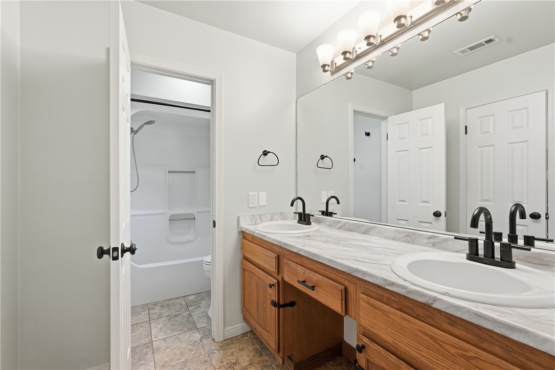 Colonial Heights - Residential