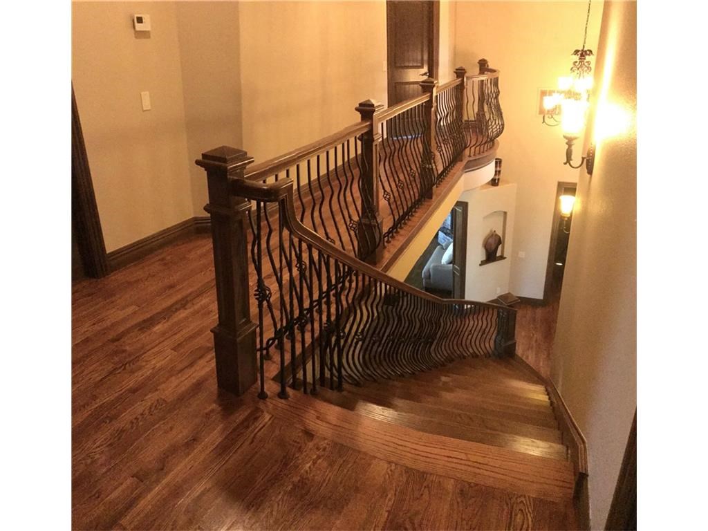 Ridgewood Sub Cave Spgs - Residential