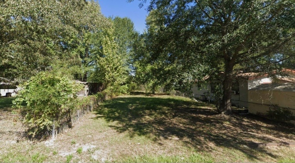 This is a .11 (+/-) acre lot in Pine Bluff of Jefferson County. Only minutes away from local amenities and enjoy fishing at Lake Saracen. Manufactured home isn't allowed. Property conveys a Limited Warranty Deed only. Call or text for more information.