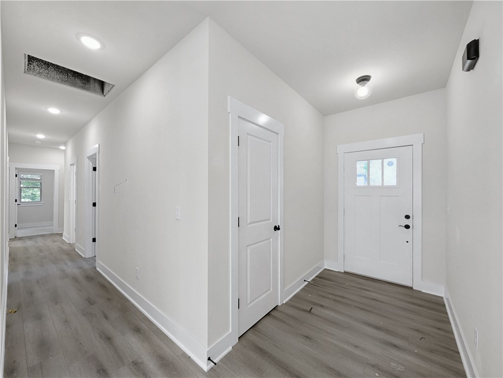 COULTER SUB-BVV - Residential Lease